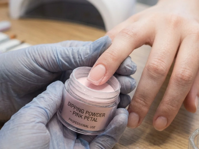 Dipping en uña natural Organic Beauty Salon