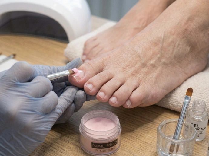 Uña para pie acrilica Organic Beauty Salon