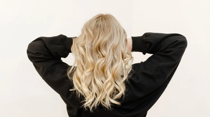 Iluminaciones para cabello rizado Organic Beauty Salon
